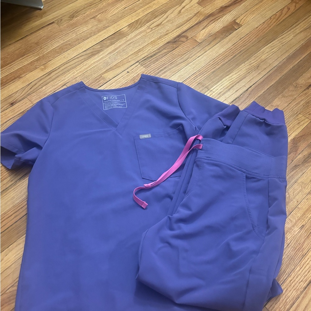 Figs scrubs purple worn x2